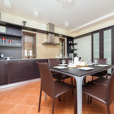 Astra Zaton (Dubrovnik-Neretva)