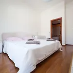 Villa Astra *