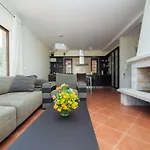Astra Villa
