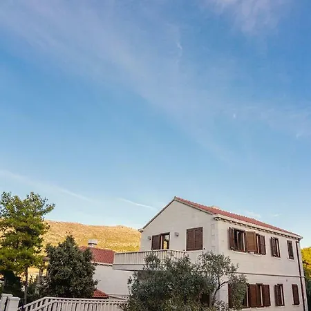 Villa Astra Villas