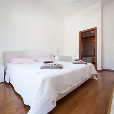 Villa Astra Villas *
